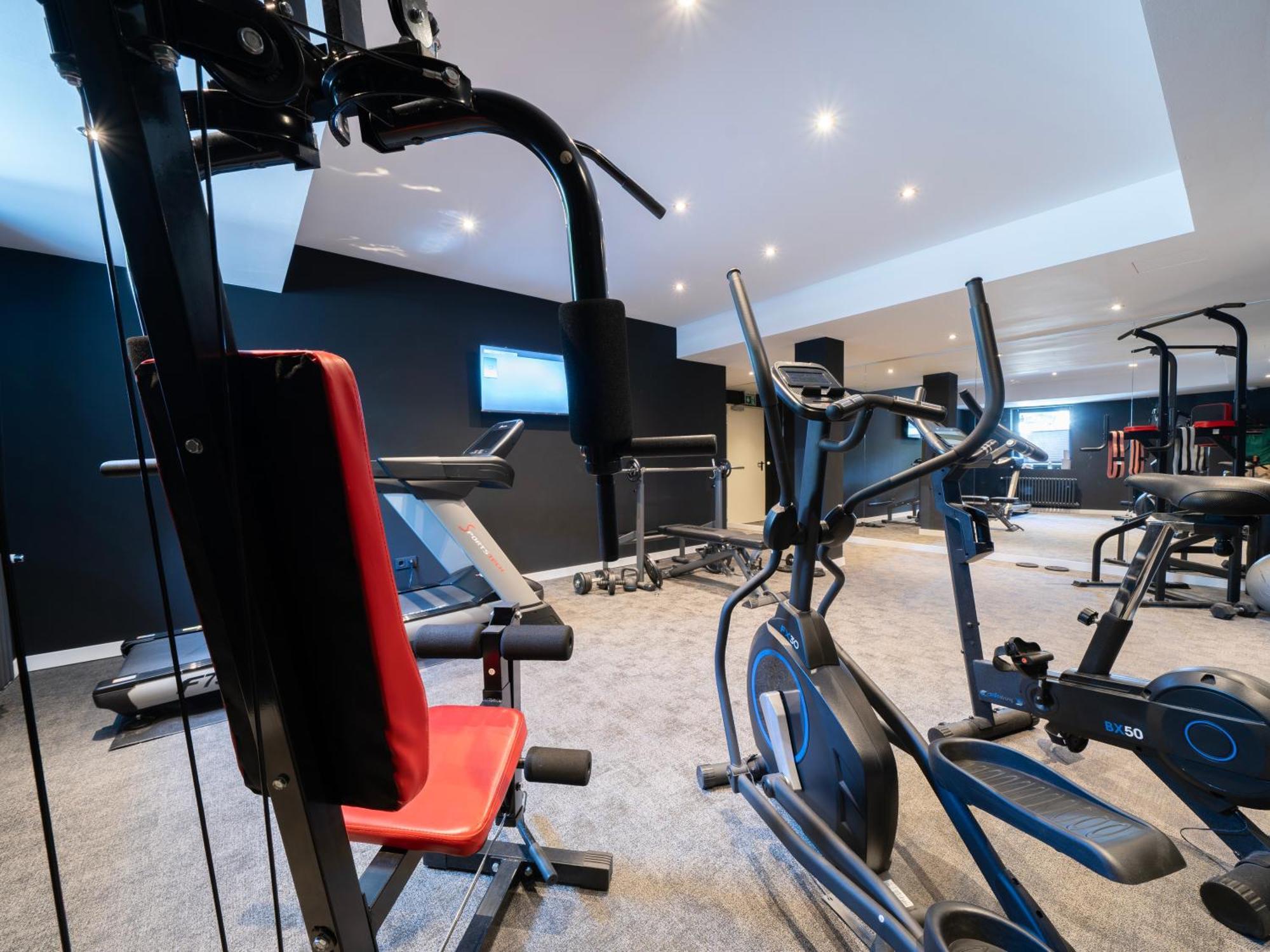Juststay Ratingen Hotel & Apartments Екстериор снимка