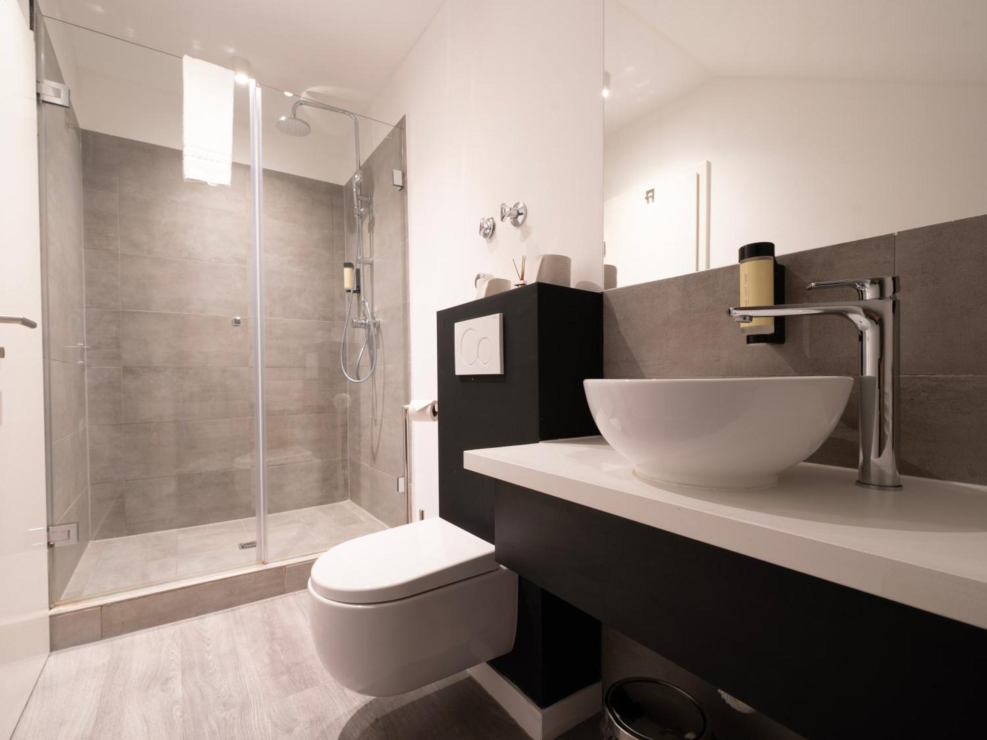 Juststay Ratingen Hotel & Apartments Екстериор снимка