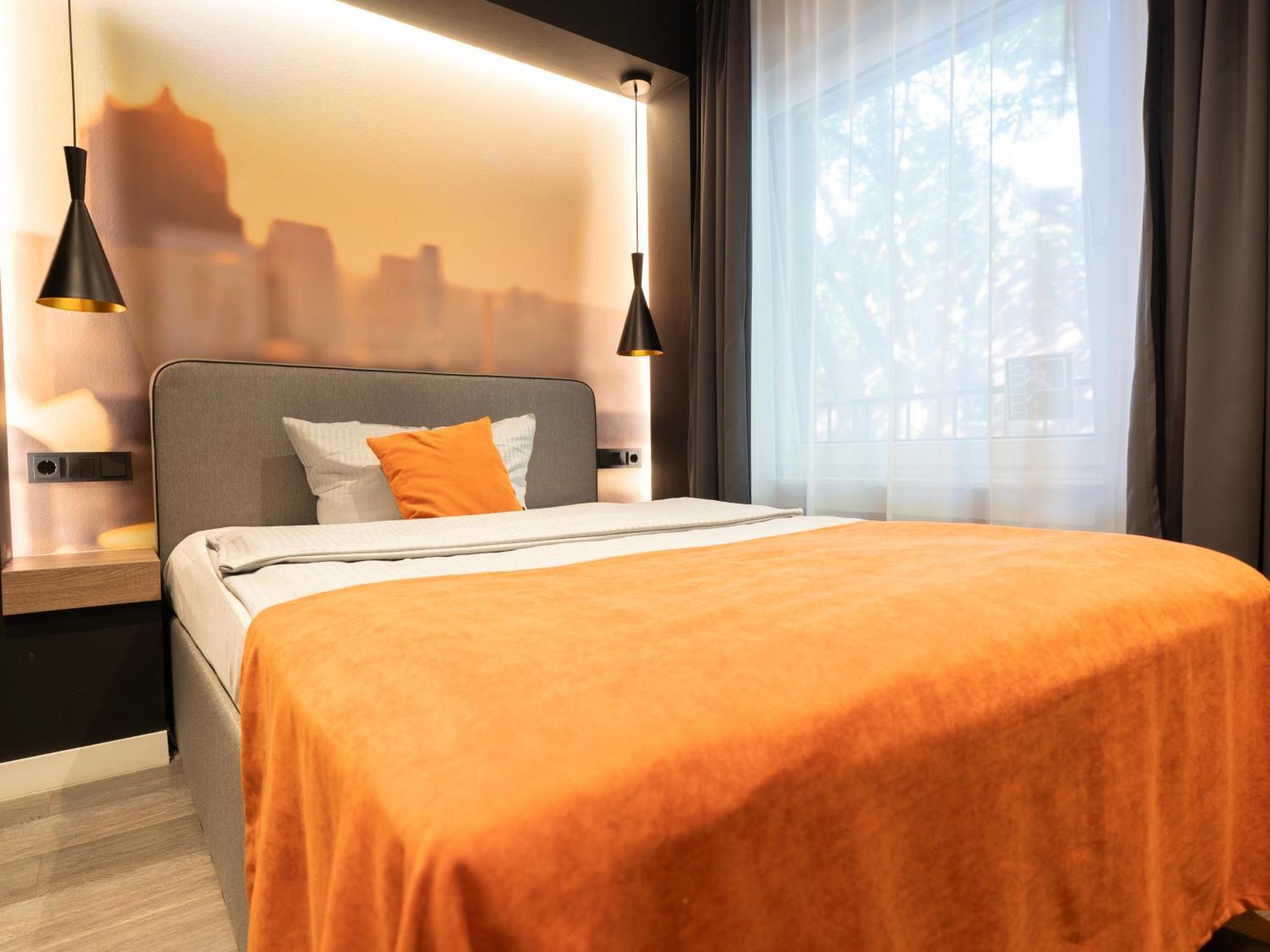 Juststay Ratingen Hotel & Apartments Екстериор снимка